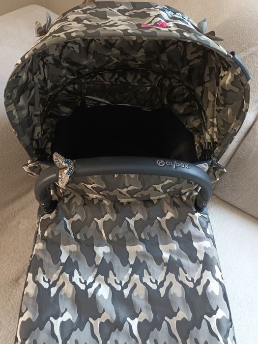 Cybex Priam - gondola Butterfly