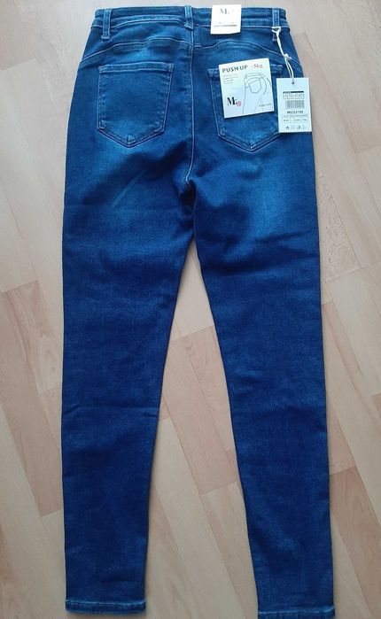 Spodnie dżinsy z wysokim stanem