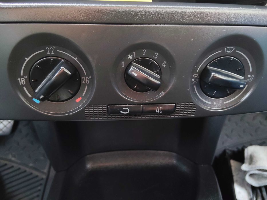 Skoda Fabia 1.2 HTP 2005