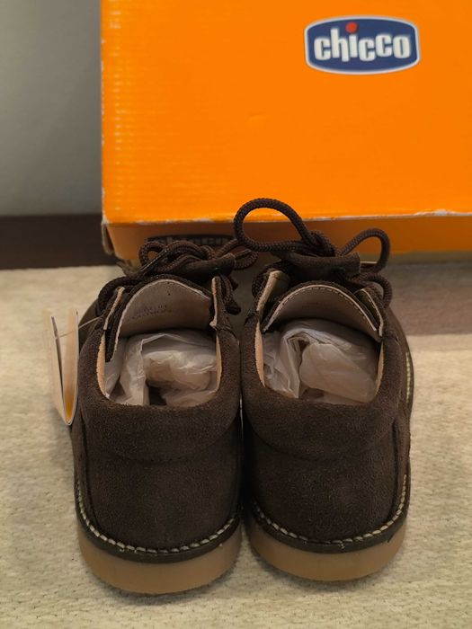 Vendo Sapatos cerimónia Chicco Carneirinhas NOVOS NR 25