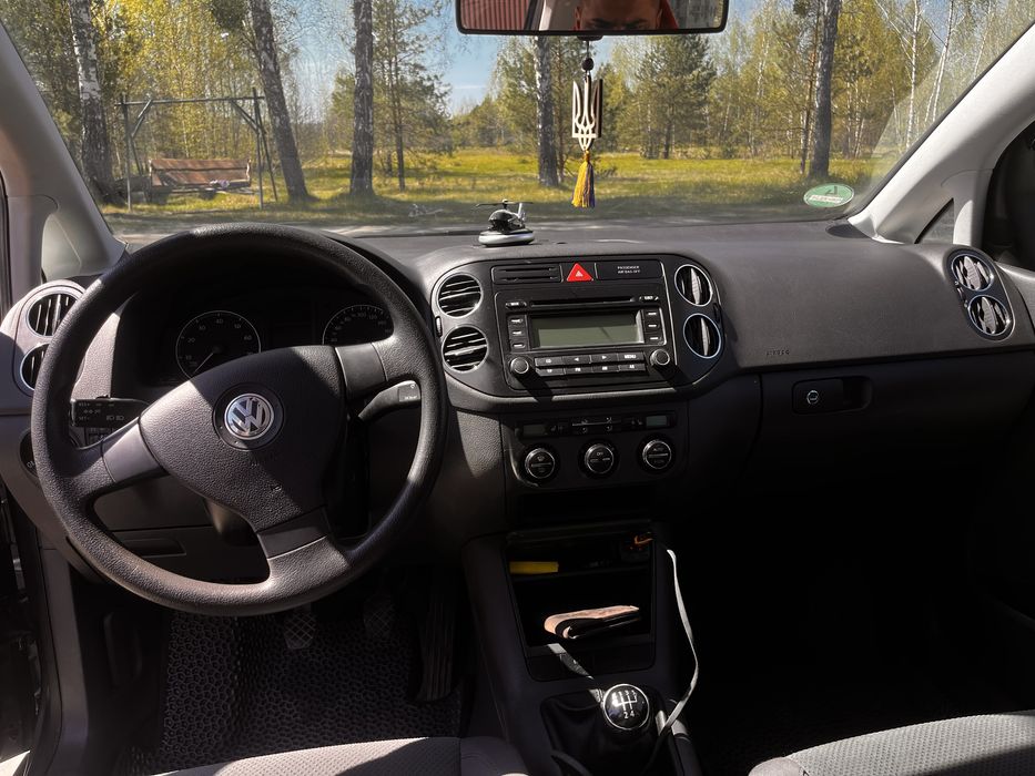 Golf Plus 2005 бензин1.4