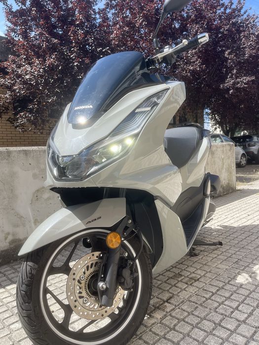 Honda PCX 125 ANO 2024