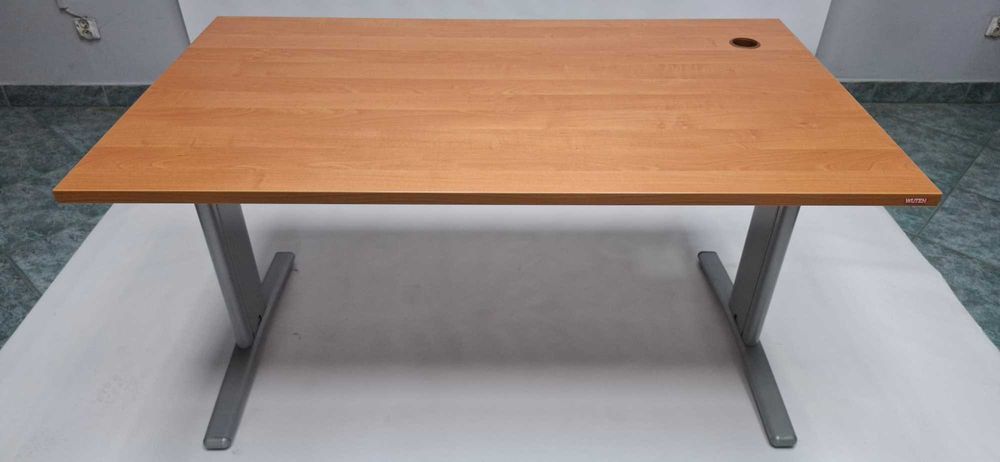 Biurko proste Wuteh 140x80 olcha - duża ilość