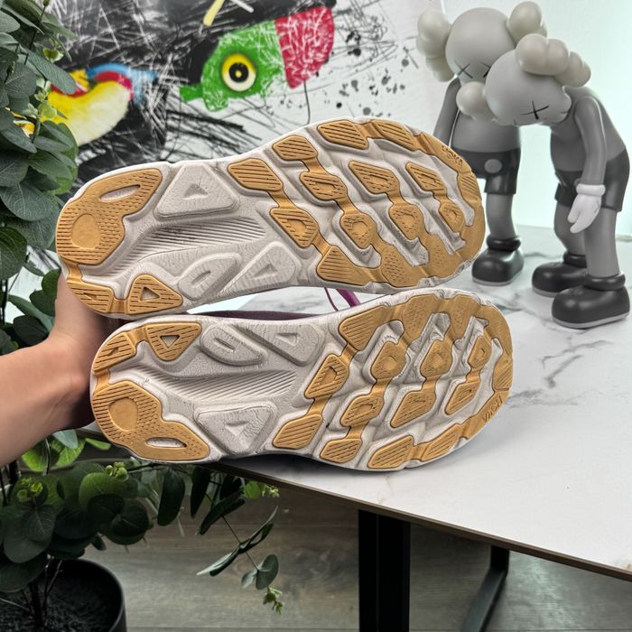 Кросівки Hoka Clifton 9 40.5 розмір E206