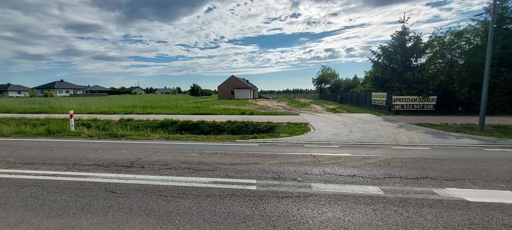 Sprzedam działkę budowlaną 10ar