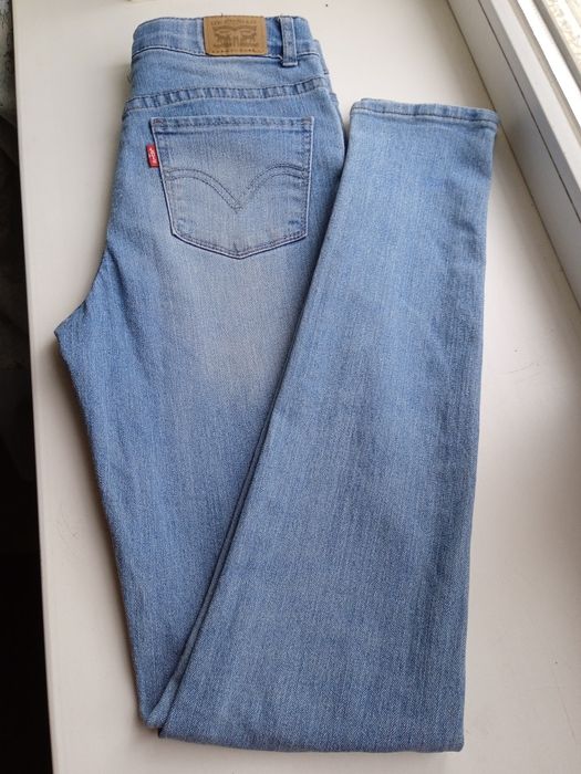 Джинсы Kiabi,Франция,Levis