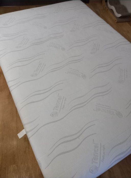 Materac Dreamzone w niezłym stanie