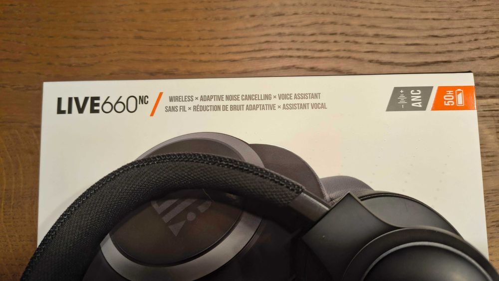 Auscultadores JBL Live 660NC excelentes