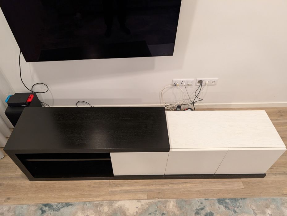 Base TV com 3 portas