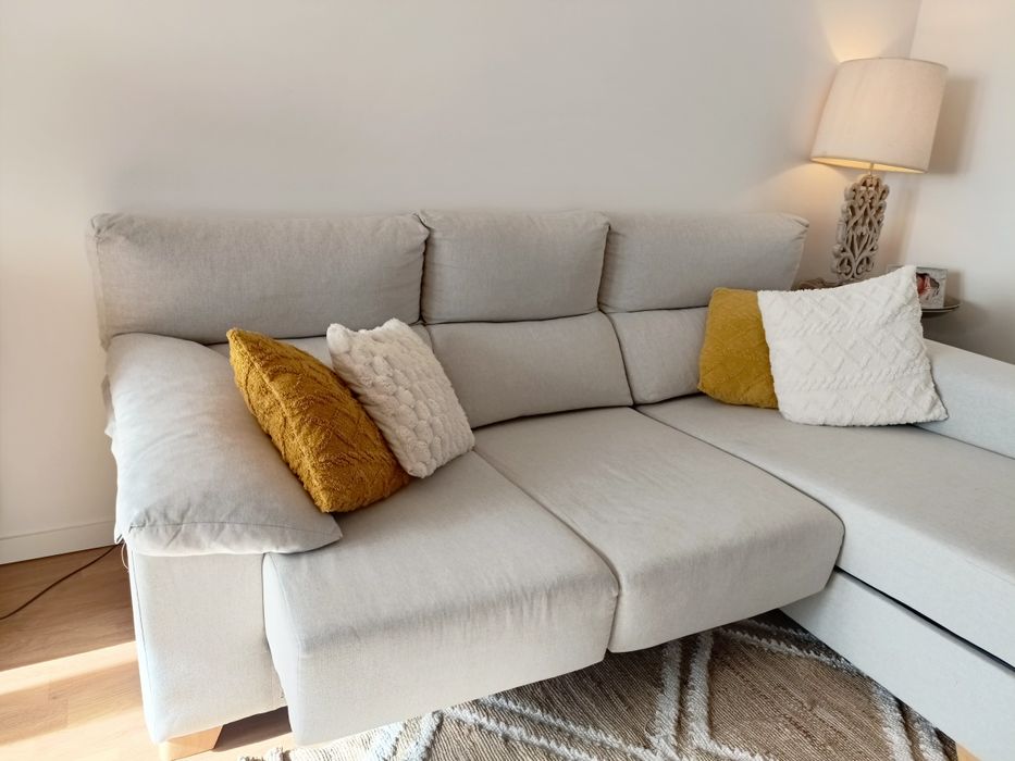 Sofá de 3 lugares com chaiselong Banak Importa