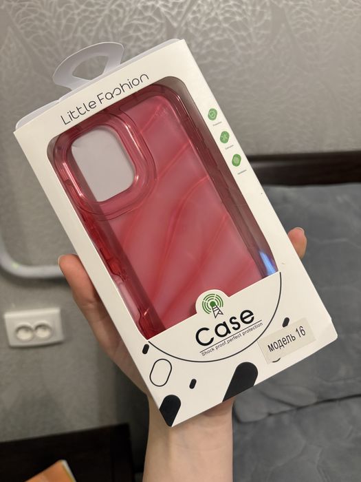 Чехли і скло на iPhone