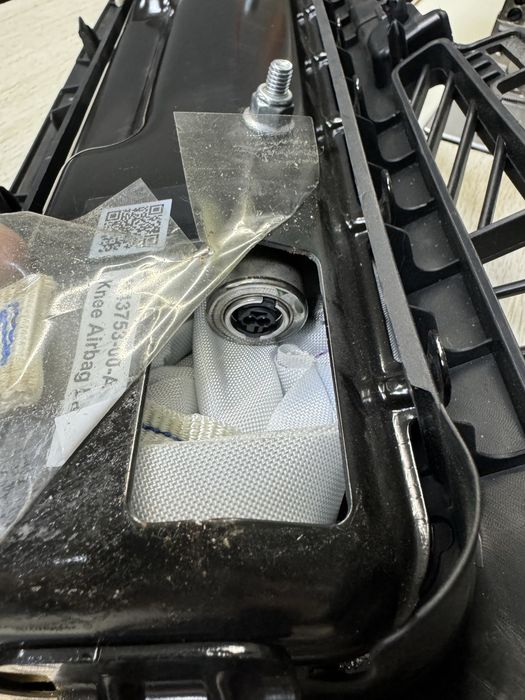 Подушка безпеки Тесла Модел У 3 X, Tesla model Y 3 X