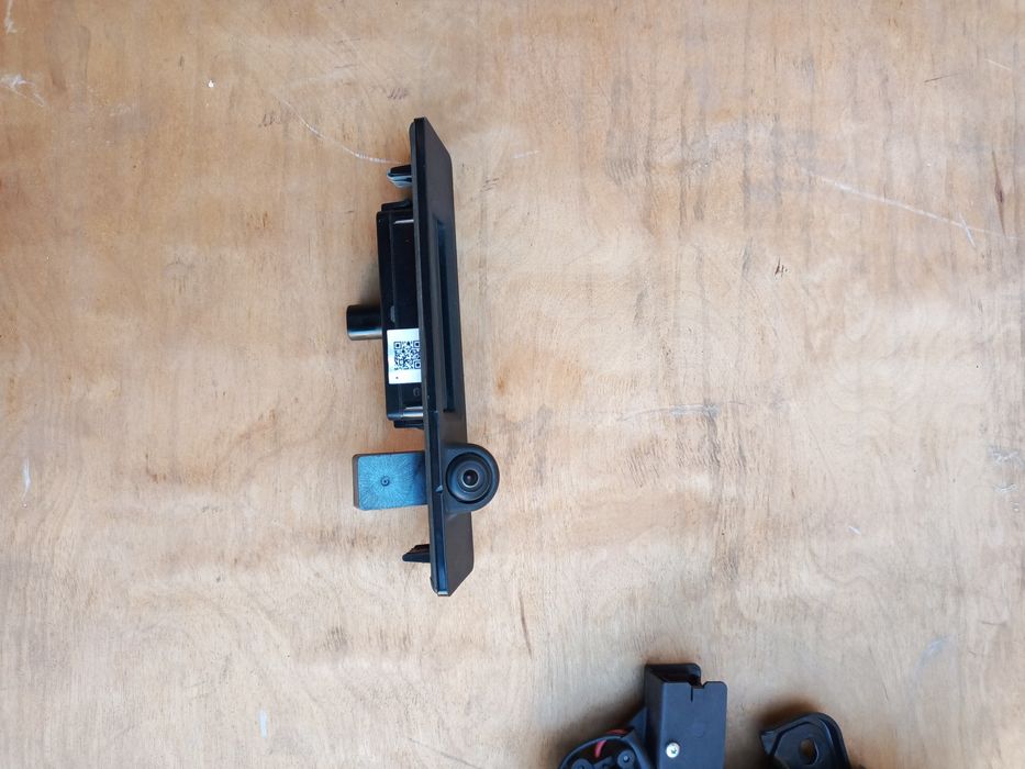 ,амортизатори кришки багажника і інше2023