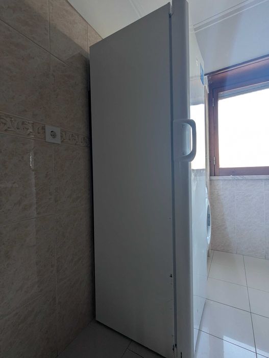 Arca Vertical Indesit