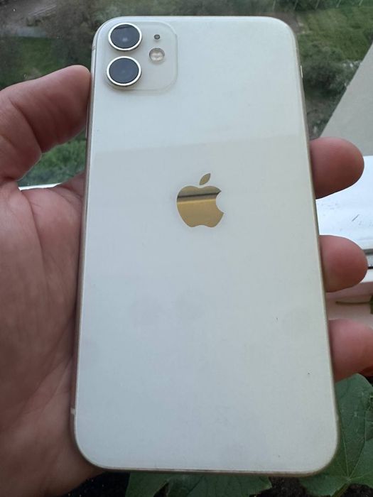 Продам Iphone 11 64g