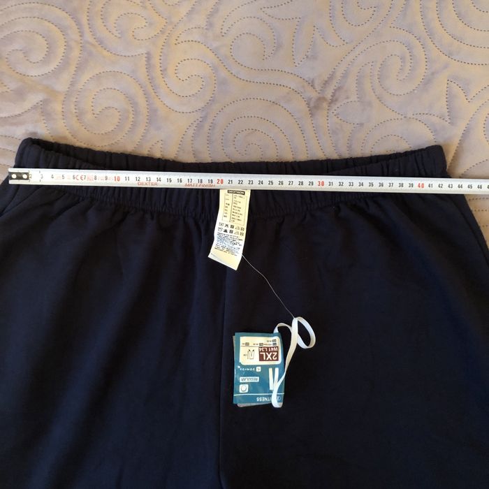 Nowe spodnie dresowe 2XL Decathlon