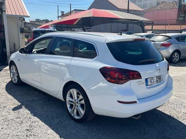 Opel Astra 1.4 Turbo SW Sport
