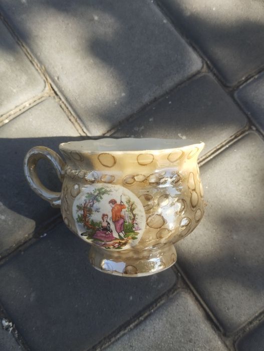 Продам винтажный сервиз чайной посуды