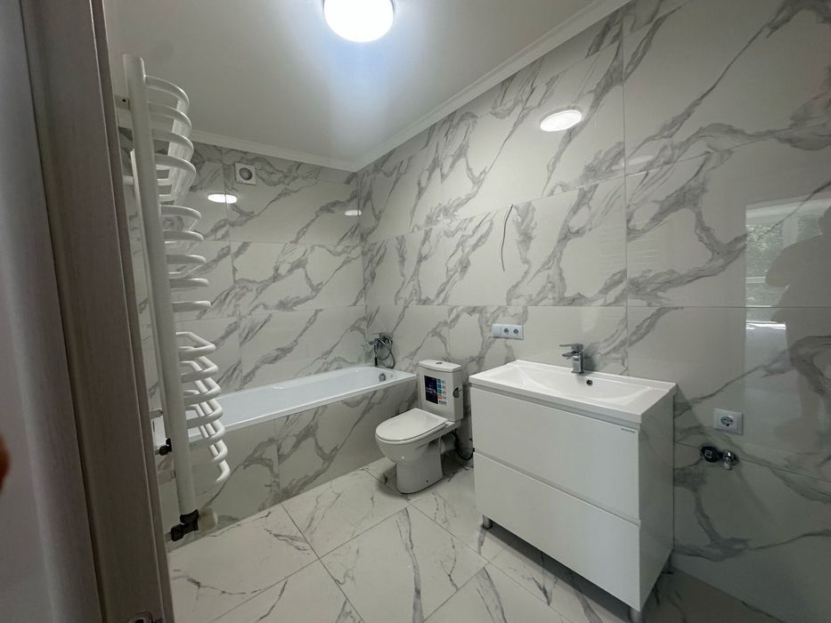 Сучасна новобудова | 1-2-3 кімнати | 53 м², 63 м², 92  м² | Тепла підлога | Чернівці
