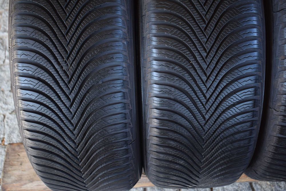BMW 5 G30 G31 4 G26 i4 czujniki oryginał alu 17 Michelin jak nowe