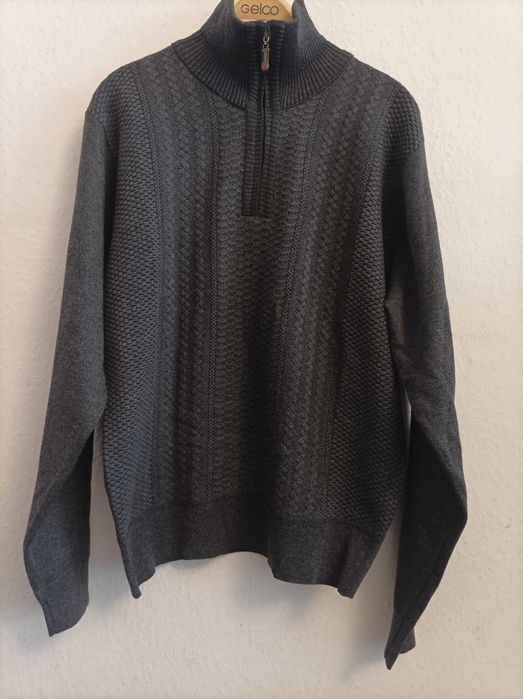 Sweter męski w rozmiarze M.