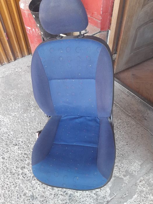 Сідушки пежо партнер сітроєн берлінго  97-08