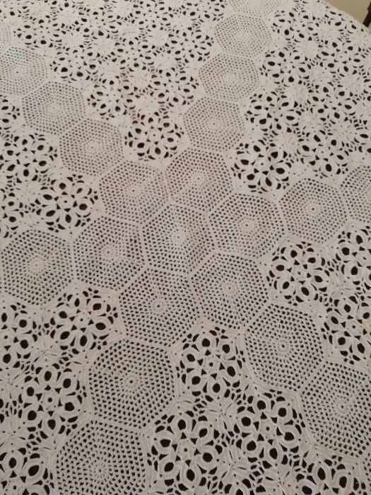 Toalha de mesa em crochet