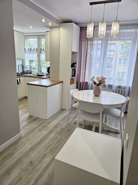 Mieszkanie 3 pokojowe 60m2, ul. Żeglarska, media z miasta.