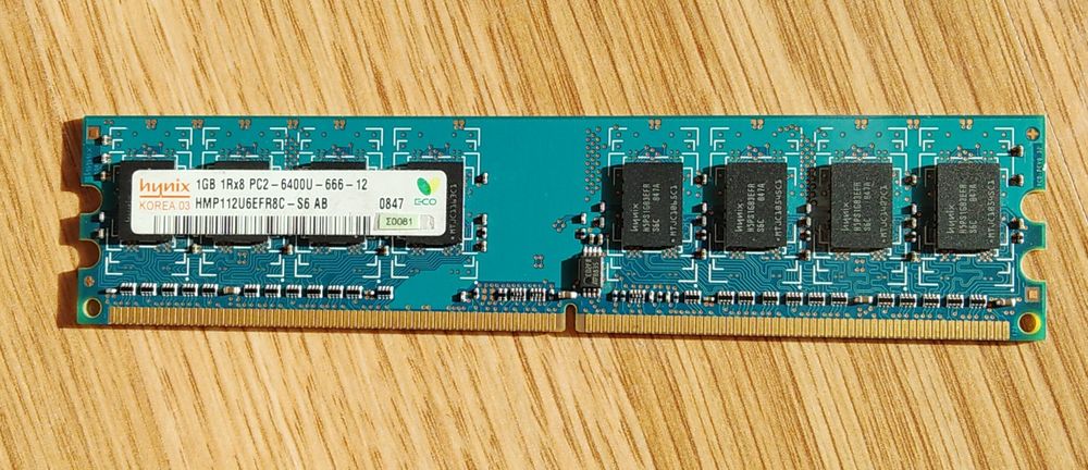 Оперативная память Hynix 1GB PC2 – 6400U. Надежная, Корея.