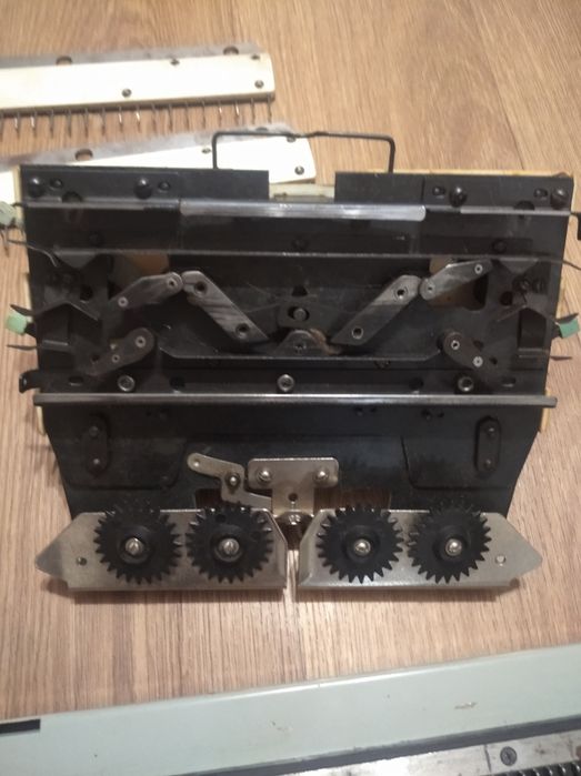 Вязальная машина Нева 5