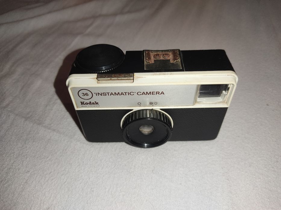 Câmera Kodak Instamatic 36