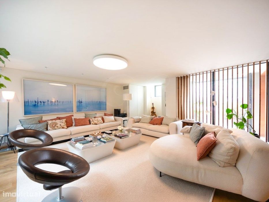 Moradia T5 c/ piscina | Belém