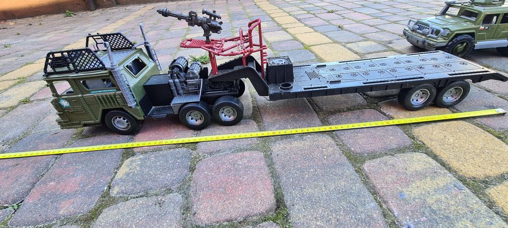 Zabawki, samochody wojskowe