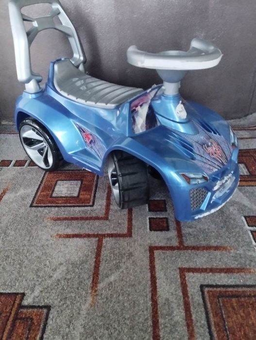 Продам дитячу машинку