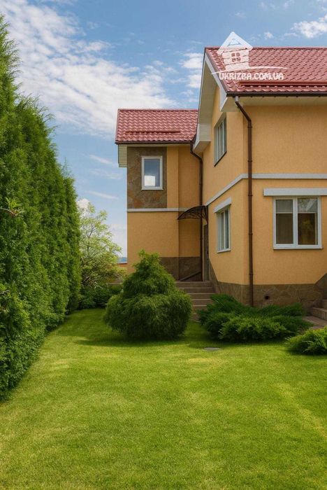 Київ. Будинок 300кв.Більярд, теніс, 5 спалень,бомбосховище. До 25 осіб