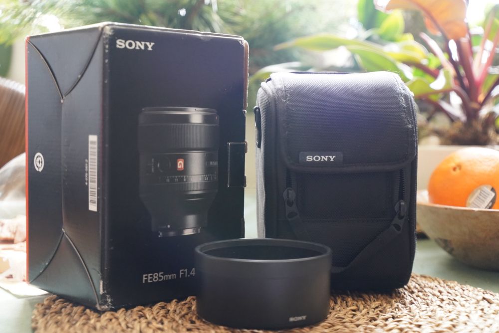 Obiektyw sony gm 85mm 1.4  jak nowy