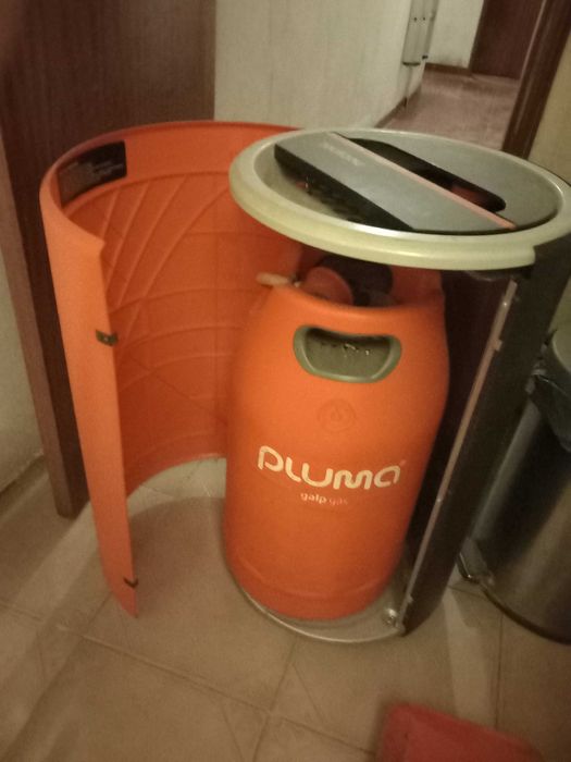 Aquecedor a gaz estado usado, como novo.