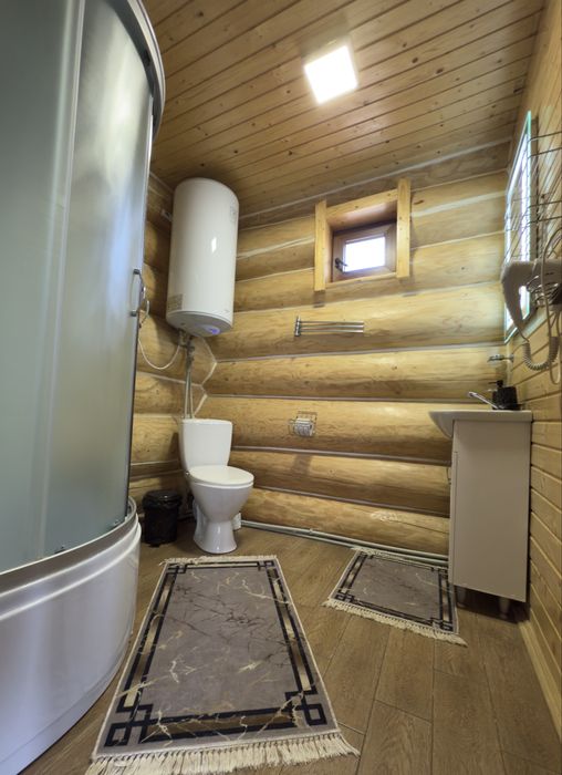 Маєток "У Ґазди"   поблизу о.Синевир