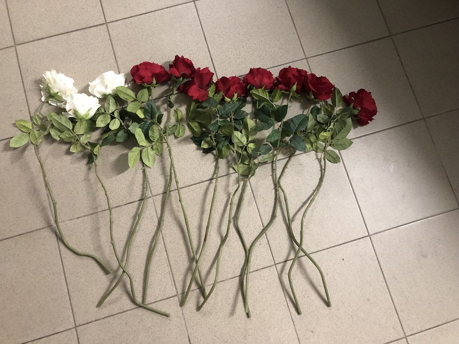 Flores de plástico decorativas