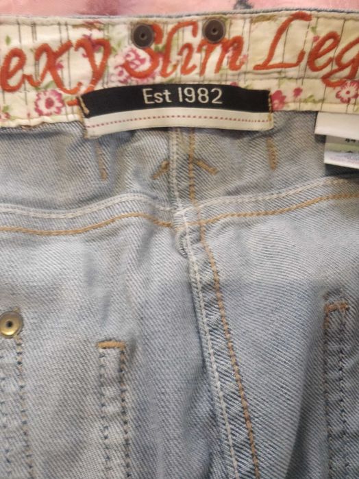 Джинси. Розмір 38