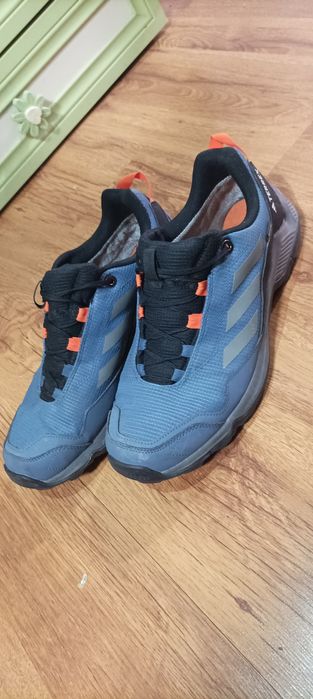 Кросовки adidas terrex