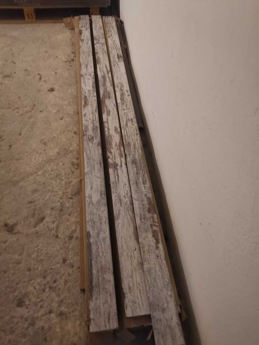 Listwy przypodłogowe