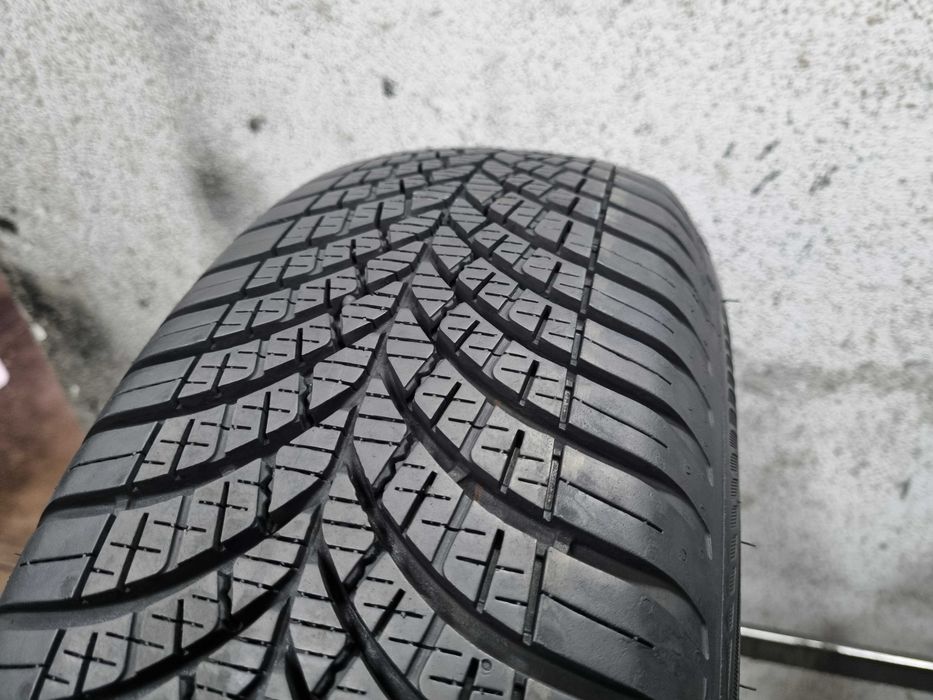 185/65/15 92T Goodyear Vector 4S Gen-3 Dot.1323R POJEDYNCZA