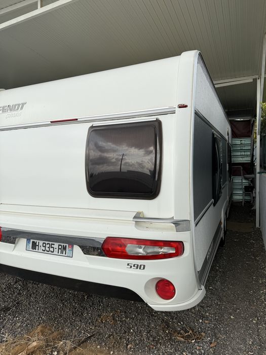 Caravana FENDT topo gama docs portugueses