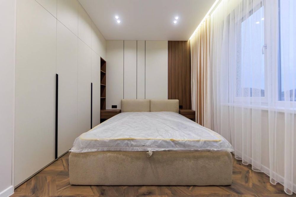 Продаж таунхаусу з двориком