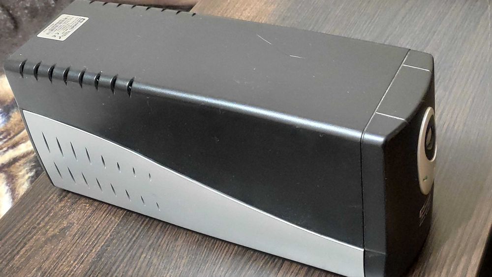 Продам ИБП Mustek PowerMust 800