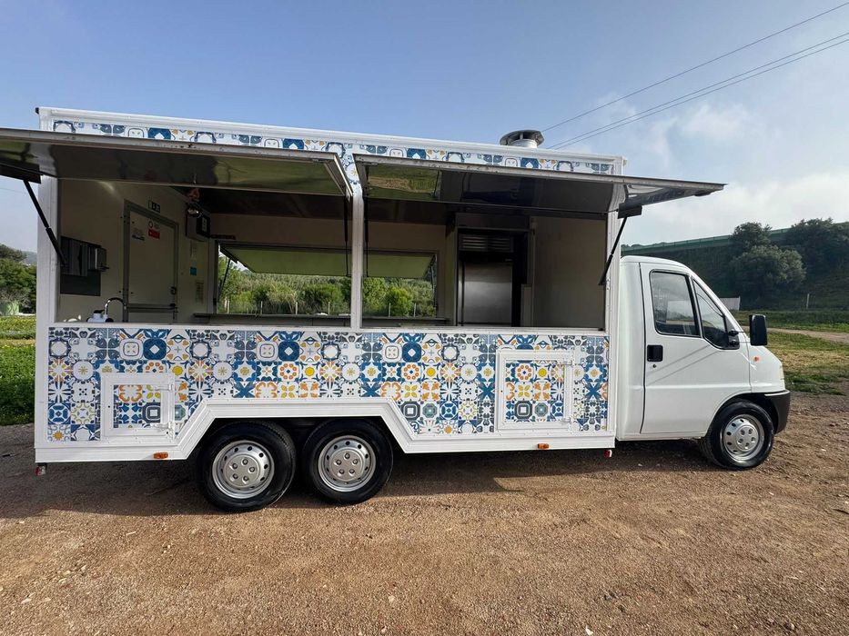Food Trucks/ Roulote para Aluguer
