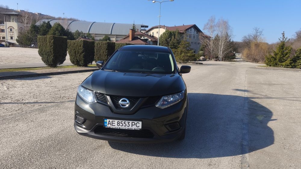 Продам nissan rogue 2017