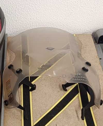Vidro alto e escape original (BMW F800R)