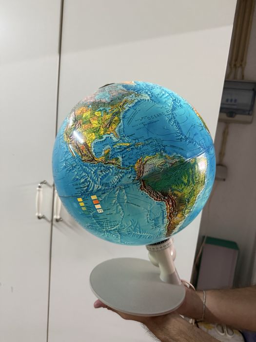 Globo terrestre iluminado com base - Excelente estado